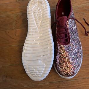 glitter tennis shoes